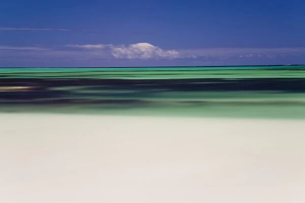 Beach & Indian Ocean, Cervantes, Western Australia, Australia