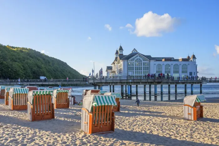 Framed Print : Beach with pier, Sellin, Rugen, Germany Framed Print : Beach with pier, Sellin, Rugen, Germany