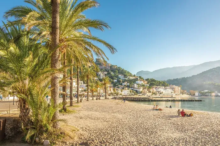 Framed Print : Beach promenade of Port de Soller, Mallorca, Balearic Islands, Spain Framed Print : Beach promenade of Port de Soller, Mallorca, Balearic Islands, Spain