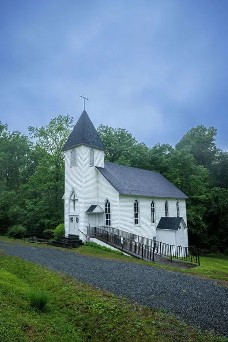Framed Print : Beautiful baptist church, Schuyler, Virginia, USA