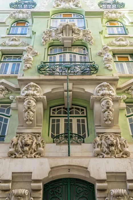 Framed Print : A beautiful building on Rua da Conceicao, Lisbon, Portugal, Europe Framed Print : A beautiful building on Rua da Conceicao, Lisbon, Portugal, Europe