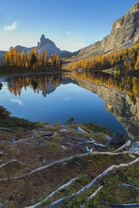 Framed Print : Becco di Mezzodi in the Federa lake, Dolomites, Trentino Alto Adige Italy Europe