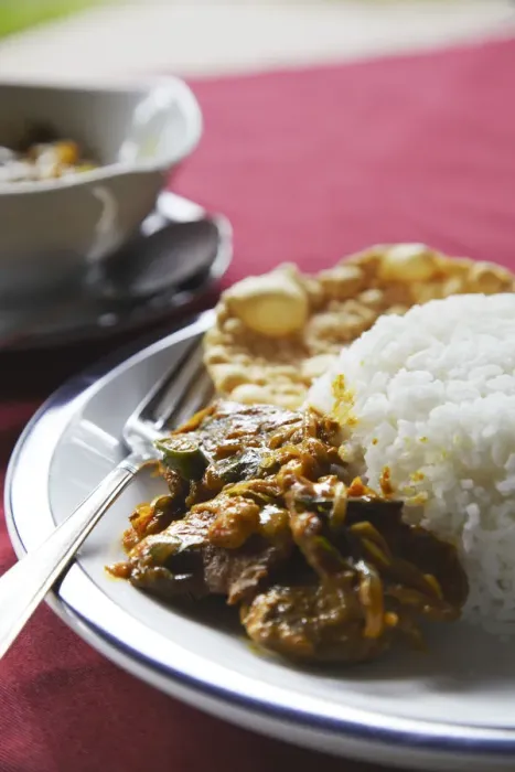 Framed Print : Beef curry, rice and papadom, Negombo, Sri Lanka