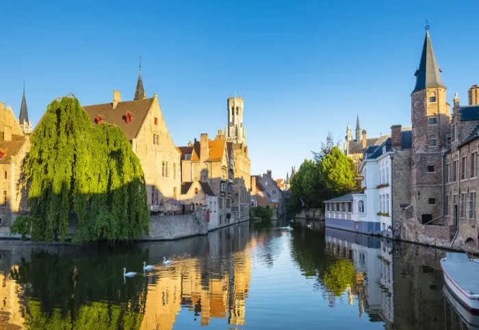 Framed Print : Belgium, West Flanders (Vlaanderen), Bruges (Brugge) Framed Print : Belgium, West Flanders (Vlaanderen), Bruges (Brugge)