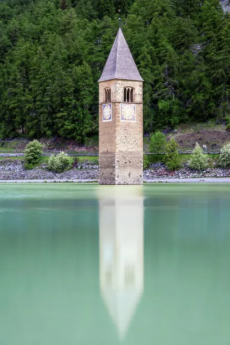 Framed Print : Bell tower emerging from Lake Reschen (Lago di Resia), Graun im Vinschgau-Curon Venosta, Alto Adige-South Tyrol, Italy Framed Print : Bell tower emerging from Lake Reschen (Lago di Resia), Graun im Vinschgau-Curon Venosta, Alto Adige-South Tyrol, Italy
