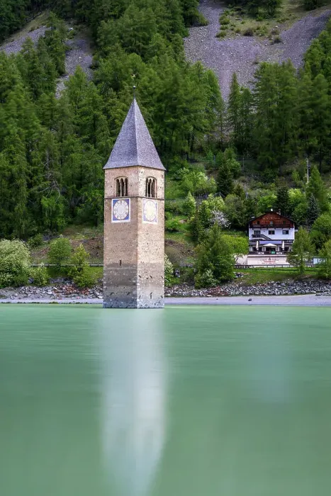 Framed Print : Bell tower emerging from Lake Reschen (Lago di Resia), Graun im Vinschgau-Curon Venosta, Alto Adige-South Tyrol, Italy Framed Print : Bell tower emerging from Lake Reschen (Lago di Resia), Graun im Vinschgau-Curon Venosta, Alto Adige-South Tyrol, Italy