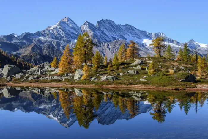 Framed Print : Bellagarda lake in autumn with Levanne on background (Orco valley, Gran Paradiso National Park, Piedmont, Italy, Italian alps) Framed Print : Bellagarda lake in autumn with Levanne on background (Orco valley, Gran Paradiso National Park, Piedmont, Italy, Italian alps)