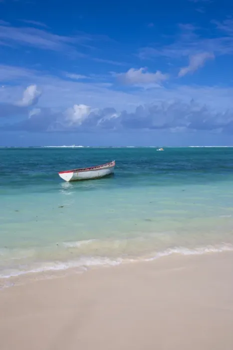 Framed Print : Belle Mare, Flacq, East Coast, Mauritius Framed Print : Belle Mare, Flacq, East Coast, Mauritius