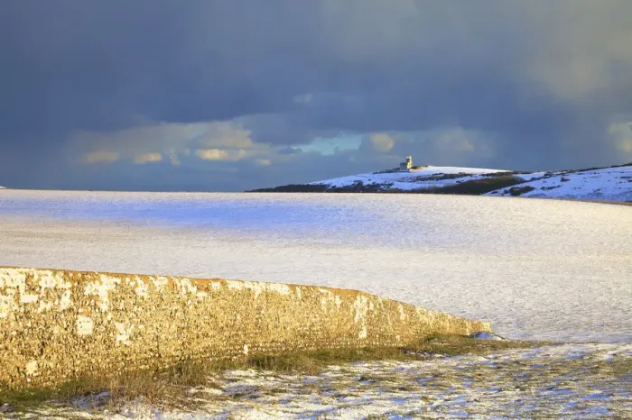 Framed Print : The Belle Tout Lighthouse Surrounded By Snow, Beachy Head, South Downs, East Sussex Framed Print : The Belle Tout Lighthouse Surrounded By Snow, Beachy Head, South Downs, East Sussex