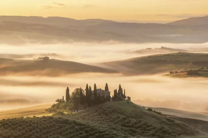 Framed Print : The Belvedere (Tuscan farmhouse) and Val d'Orcia, near San Quirico d'Orcia, Val d'Orcia Tuscany, Italy Framed Print : The Belvedere (Tuscan farmhouse) and Val d'Orcia, near San Quirico d'Orcia, Val d'Orcia Tuscany, Italy