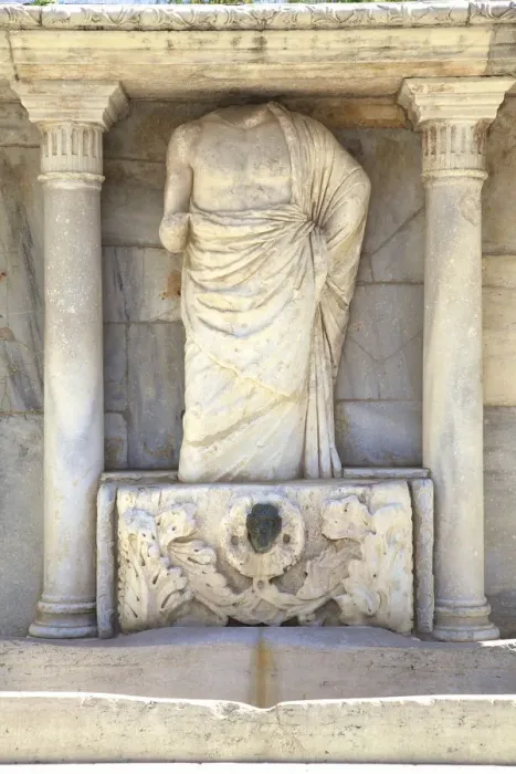 Framed Print : Bembo Fountain, Heraklion, Crete, Greek Islands, Greece, Europe Framed Print : Bembo Fountain, Heraklion, Crete, Greek Islands, Greece, Europe
