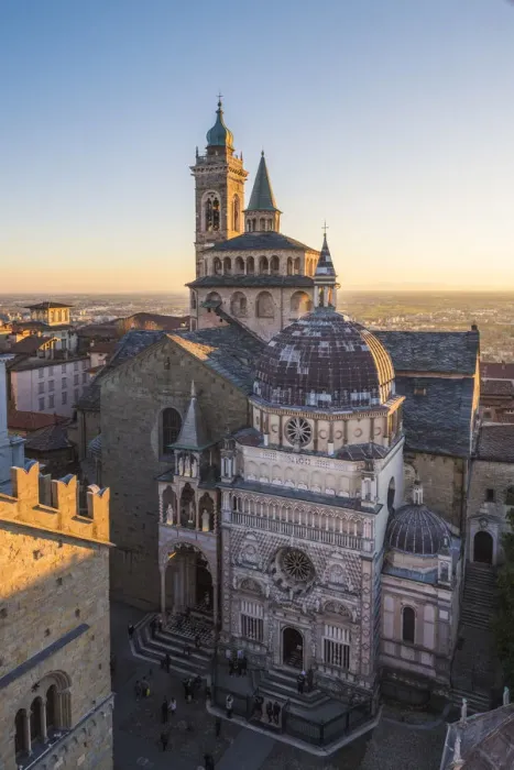 Framed Print : Bergamo, Lombardy, Italy. High angle view over the Saint Mary Major (Santa Maria Maggiore) Framed Print : Bergamo, Lombardy, Italy. High angle view over the Saint Mary Major (Santa Maria Maggiore)