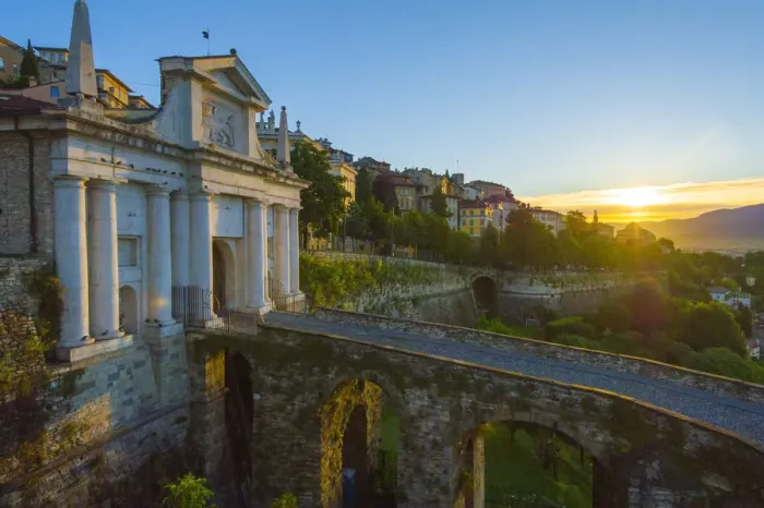 Framed Print : Bergamo, Lombardy, Italy. Sunrise on the walls and St James door Framed Print : Bergamo, Lombardy, Italy. Sunrise on the walls and St James door
