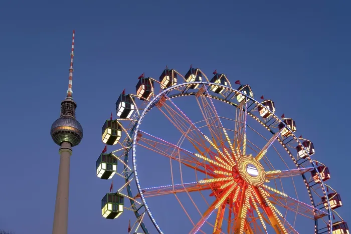 Framed Print : Berliner Fernsehturm & Ferris Wheel, Berlin, Germany Framed Print : Berliner Fernsehturm & Ferris Wheel, Berlin, Germany