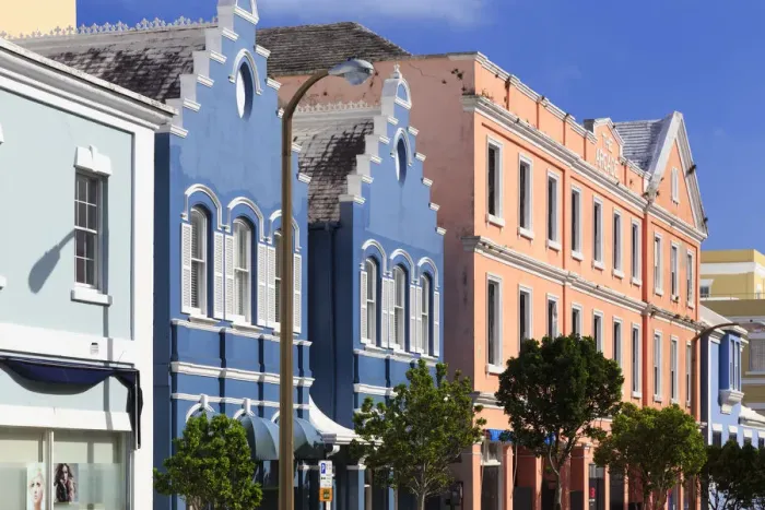 Framed Print : Bermuda, Hamilton, British Colonial Architecture Framed Print : Bermuda, Hamilton, British Colonial Architecture