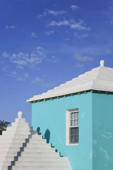 Framed Print : Bermuda, traditional white stone roofs on colourful Bermuda houses Framed Print : Bermuda, traditional white stone roofs on colourful Bermuda houses