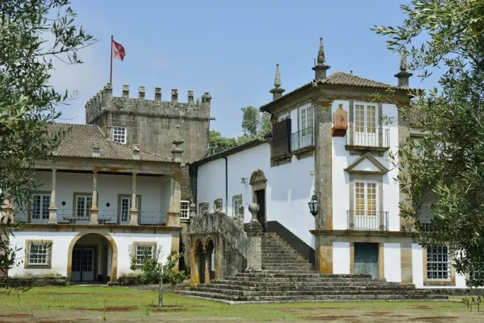 Framed Print : Bertiandos manor house, dating back to the 15th century, Ponte de Lima. Minho, Portugal Framed Print : Bertiandos manor house, dating back to the 15th century, Ponte de Lima. Minho, Portugal