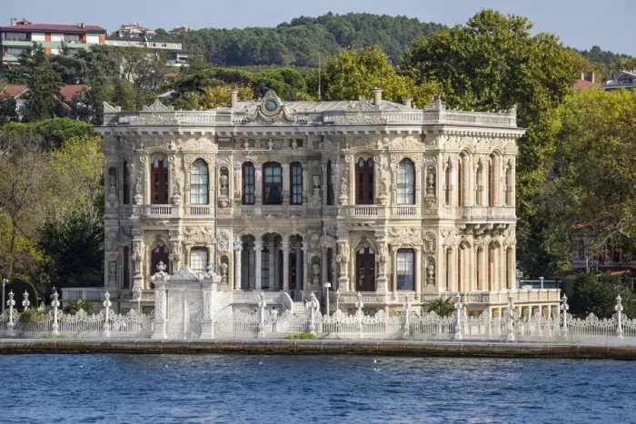 Framed Print : Beylerbeyi Palace, Asian side of the Bosphorus, Istanbul, Turkey