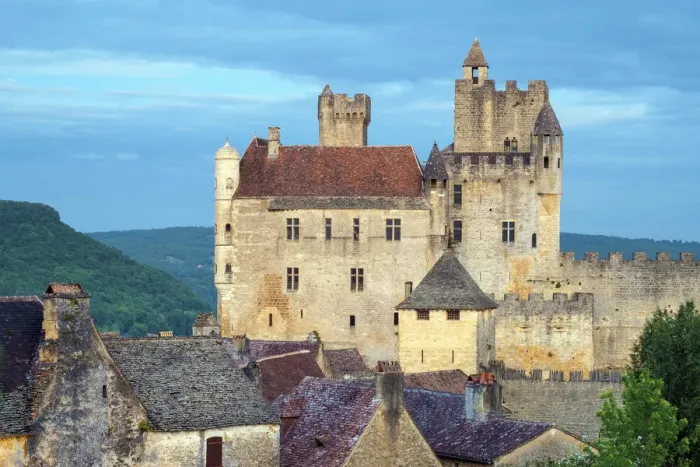 Framed Print : Beynac-et-Cazenac castle and medieval houses, Dordogne Department, Aquitaine, France Framed Print : Beynac-et-Cazenac castle and medieval houses, Dordogne Department, Aquitaine, France