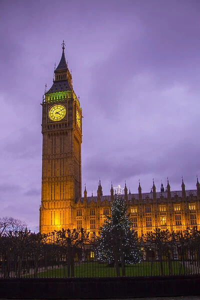 Big Ben, Houses of Parliament at Christmas, London, England