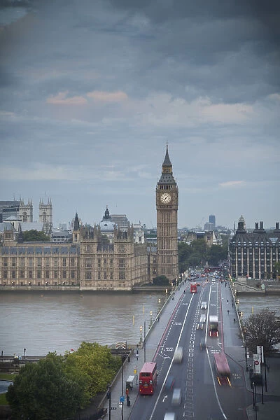 Big Ben, Houses of Parliament and Westminster Bridge, London, England, UK