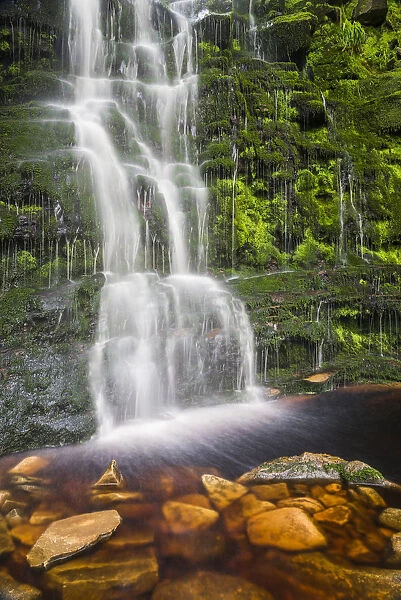 Black Clough Falls, Peak District National Park, Derbyshire, England