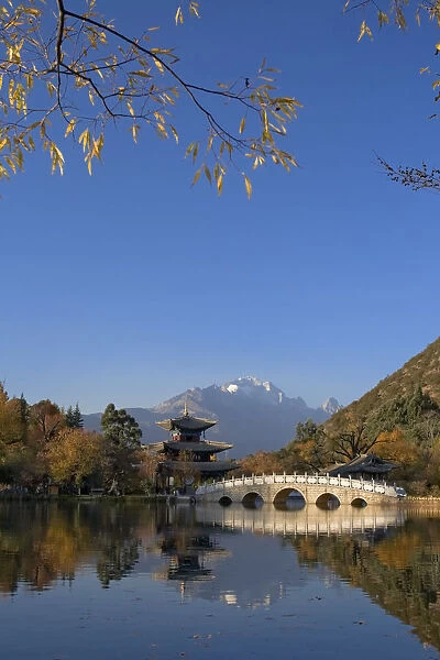 Black Dragon Pool Park and Yulong Xueshan Mountain, Unesco town of Lijiang, Yunnan
