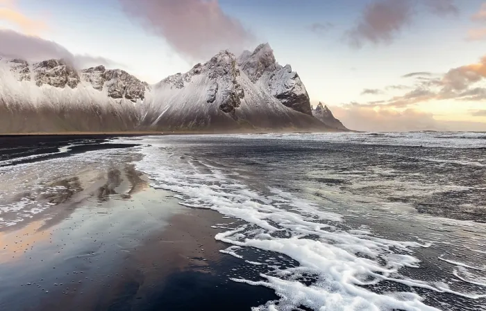 Framed Print : Black volcanic sand beach with Vestrahorn in the distance, Stokksnes, South Iceland