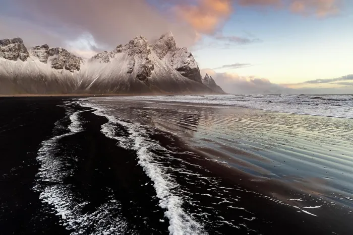 Framed Print : Black volcanic sand beach with Vestrahorn in the distance, Stokksnes, South Iceland