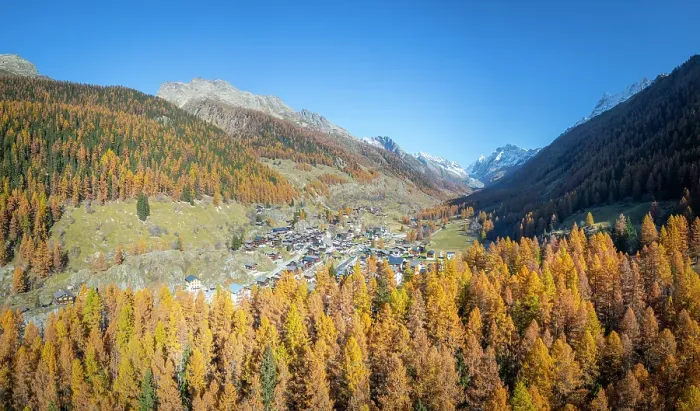 Framed Print : Blatten village & Lotschental Valley, Valais, Switzerland Framed Print : Blatten village & Lotschental Valley, Valais, Switzerland