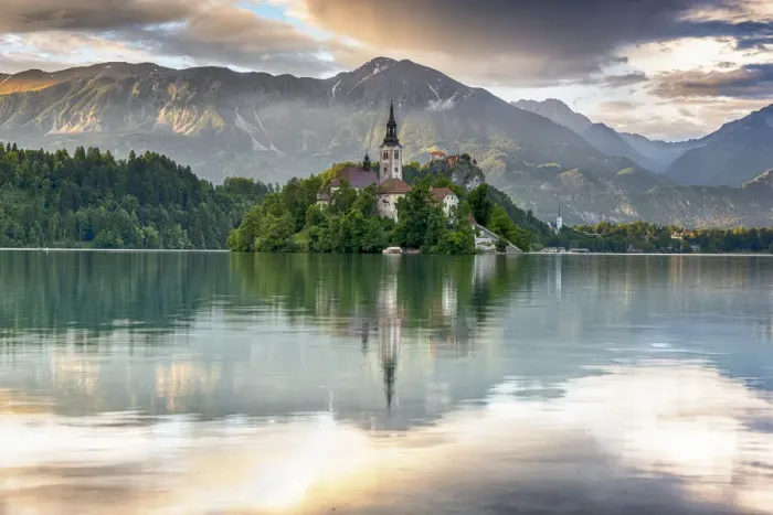 Framed Print : Bled, Upper Carniola, Slovenia, East Europe Framed Print : Bled, Upper Carniola, Slovenia, East Europe