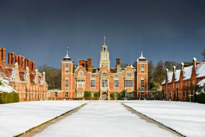 Framed Print : Blickling Hall in Winter, Norfolk, England Framed Print : Blickling Hall in Winter, Norfolk, England