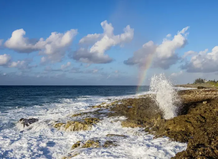 Framed Print : The Blowholes, East End, Grand Cayman, Cayman Islands Framed Print : The Blowholes, East End, Grand Cayman, Cayman Islands