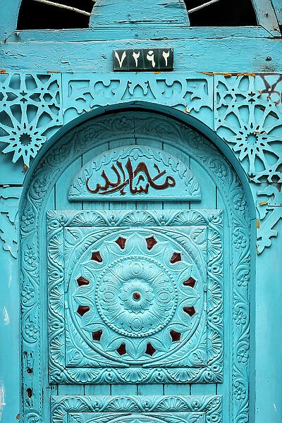 Blue door, Al-Balad (historic old town), UNESCO World Heritage Site, Jeddah, Makkah Province, Saudi Arabia