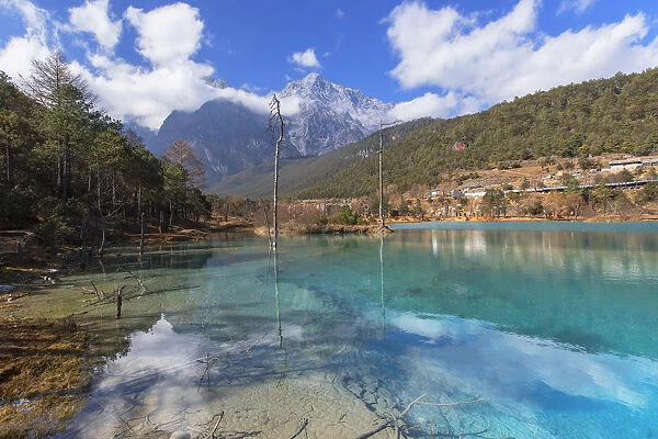Blue Moon Lake and Jade Dragon Snow Mountain (Yulong Xueshan), Lijiang, Yunnan, China