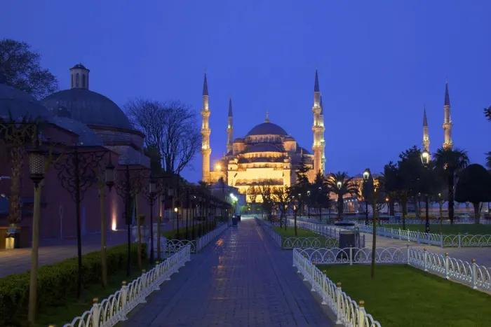 Framed Print : Blue Mosque at Sunrise, Istanbul, Turkey Framed Print : Blue Mosque at Sunrise, Istanbul, Turkey