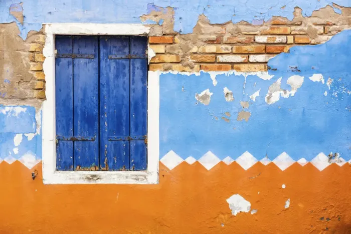 Framed Print : Blue Shutters, Burano, Venice, Italy Framed Print : Blue Shutters, Burano, Venice, Italy