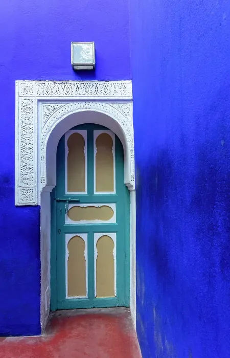 Framed Print : Blue wall and door, Majorelle Gardens, Marrakech, Morocco Framed Print : Blue wall and door, Majorelle Gardens, Marrakech, Morocco
