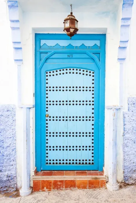 Framed Print : Blue-washed streets of Chefchaouen, Morocco Framed Print : Blue-washed streets of Chefchaouen, Morocco