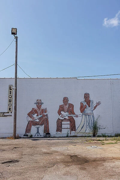 Blues Mural, Clarksdale musicians John Lee Hooker, Muddy Waters, Big Mama Thornton, Clarksdale, Mississippi, USA
