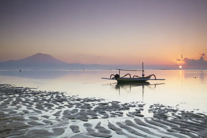 Framed Print : Boat on Sanur beach at dawn, Bali, Indonesia