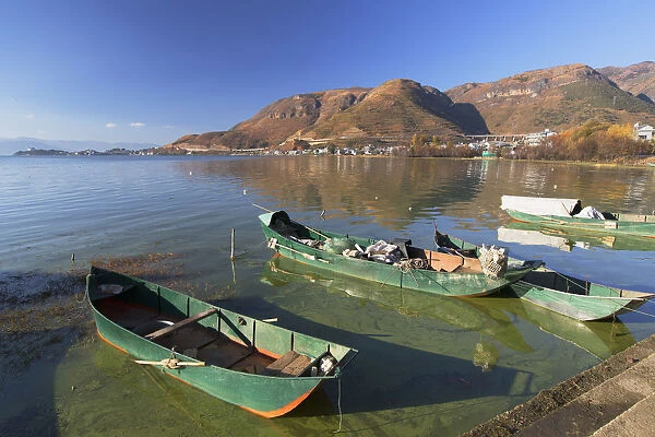 Boats on Erhai Lake, Shuanglang, Yunnan, China