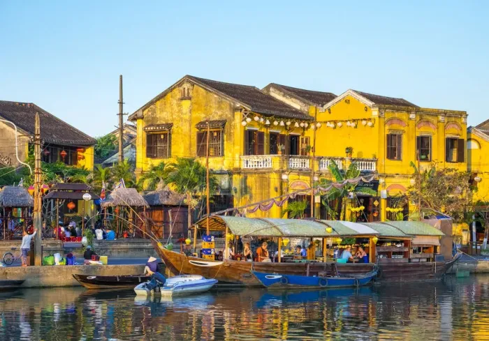 Framed Print : Boats on the Thu Bon River in front of Hoi An Ancient Town, Hoi An, Quang Nam Province Framed Print : Boats on the Thu Bon River in front of Hoi An Ancient Town, Hoi An, Quang Nam Province