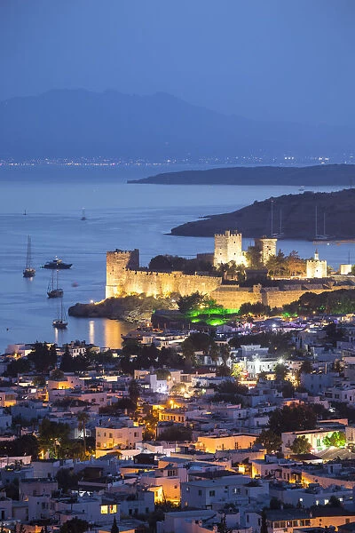 Bodrum castle and harbour, Bodrum, Mugla, Aegean Coast, Turkey