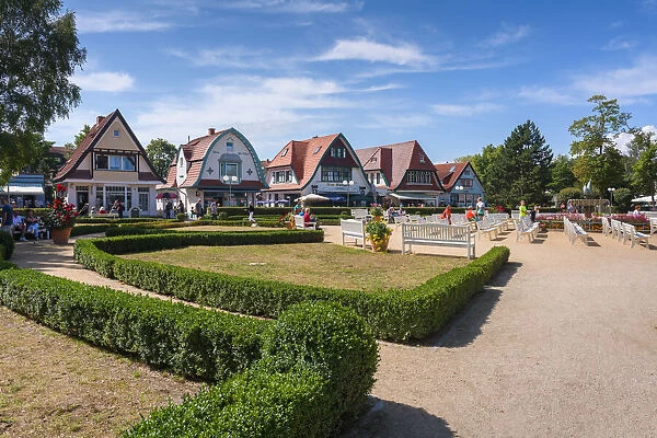Boltenhagen promenade, Baltic Sea, Boltenhagen, Mecklenburg-Western Pomerania, Germany
