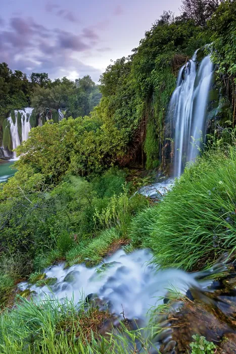 Framed Print : Bosnia Herzegovina, Kravica waterfall, Trebizat river Framed Print : Bosnia Herzegovina, Kravica waterfall, Trebizat river