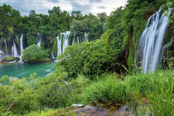 Framed Print : Bosnia Herzegovina, Kravica waterfall, Trebizat river Framed Print : Bosnia Herzegovina, Kravica waterfall, Trebizat river
