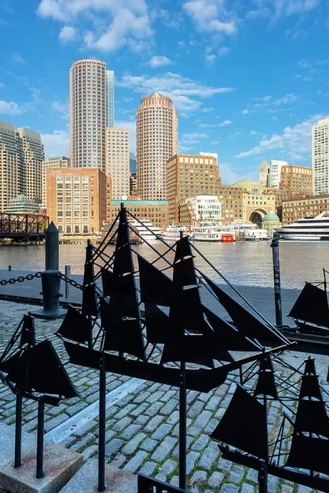Framed Print : Boston Harbor, Boston, Massachusetts, USA Framed Print : Boston Harbor, Boston, Massachusetts, USA