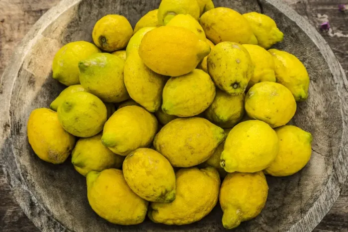 Framed Print : Bowl of Lemons, Soller, Serra de Tramuntana, Mallorca (Majorca), Balearic Islands, Spain Framed Print : Bowl of Lemons, Soller, Serra de Tramuntana, Mallorca (Majorca), Balearic Islands, Spain