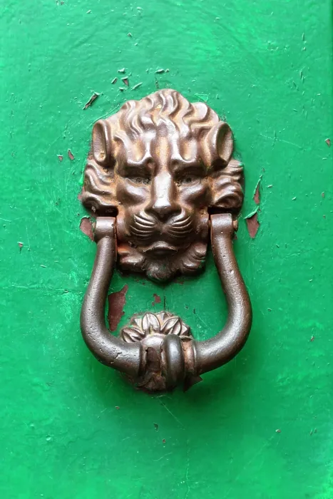 Framed Print : Brass lion head door knocker on green door, Montisi, Montalcino, Province of Siena, Tuscany, Italy Framed Print : Brass lion head door knocker on green door, Montisi, Montalcino, Province of Siena, Tuscany, Italy